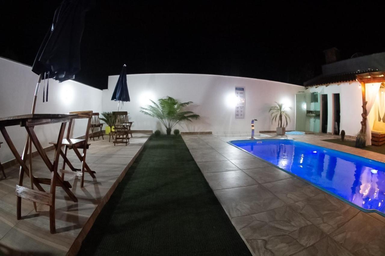 Pousada Loft Enseada Beach A 200Mt Da Praia Sao Francisco do Sul Exteriör bild